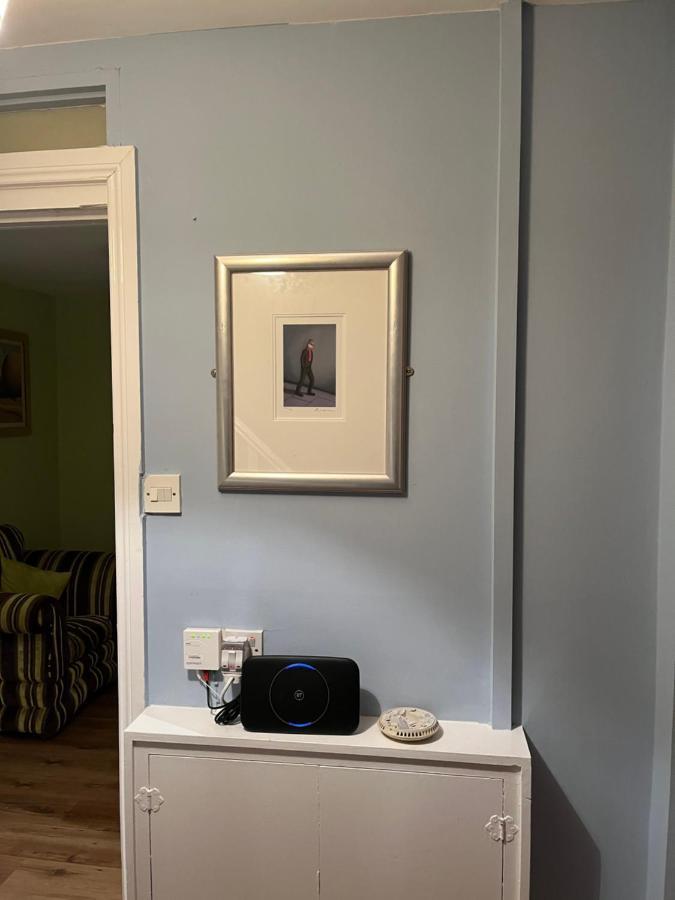11 Parkmore Street, Ormeau Road, Belfast, Bt7 2Gt, 2 Bedroom House Екстер'єр фото